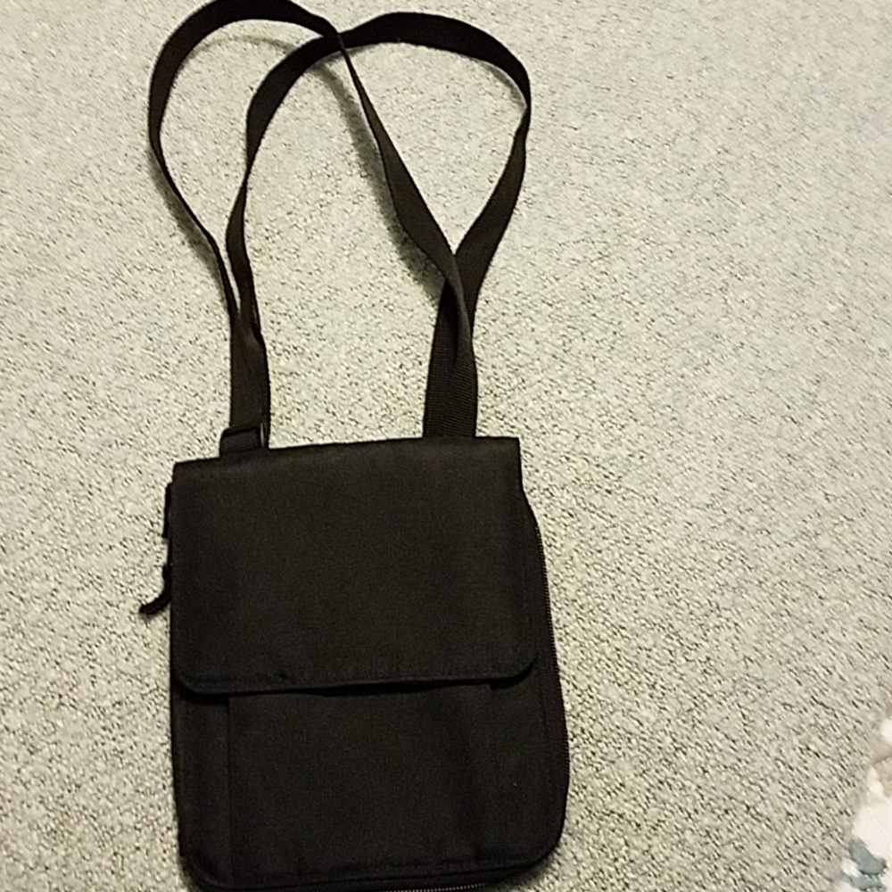 Eddie Bauer travel crossbody
